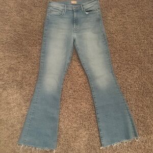 MOTHER The Weekender Fray Jeans sz 30